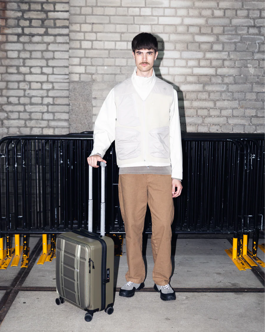 Ramverk Carry-on Front Access