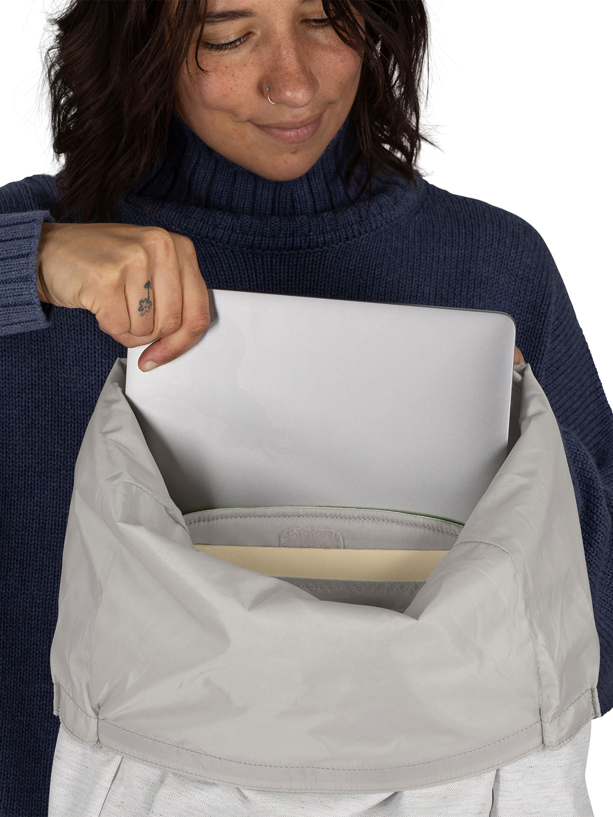 Arcane™ Earth Roll Top