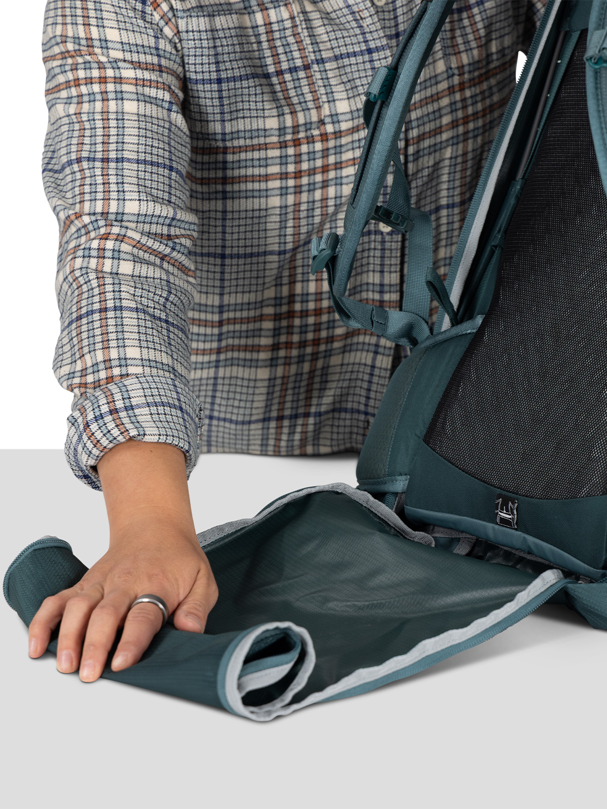 Fairview 70 Travel Pack (Dame) *Pre-order*