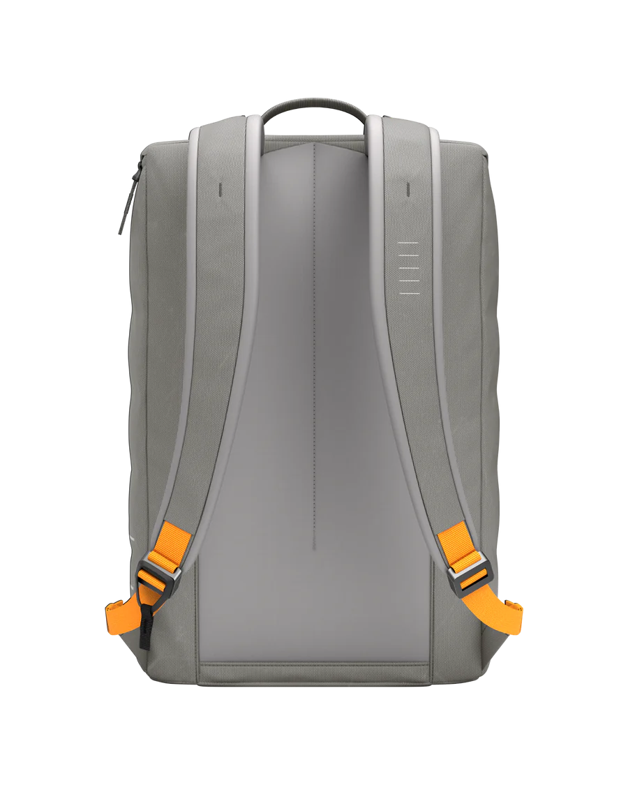 Hugger Base Backpack 15 liter