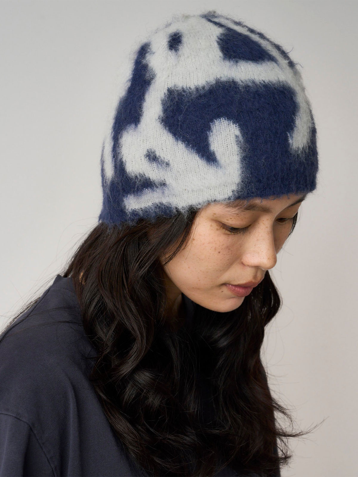 Mohair Burly Runningman Beanie lue