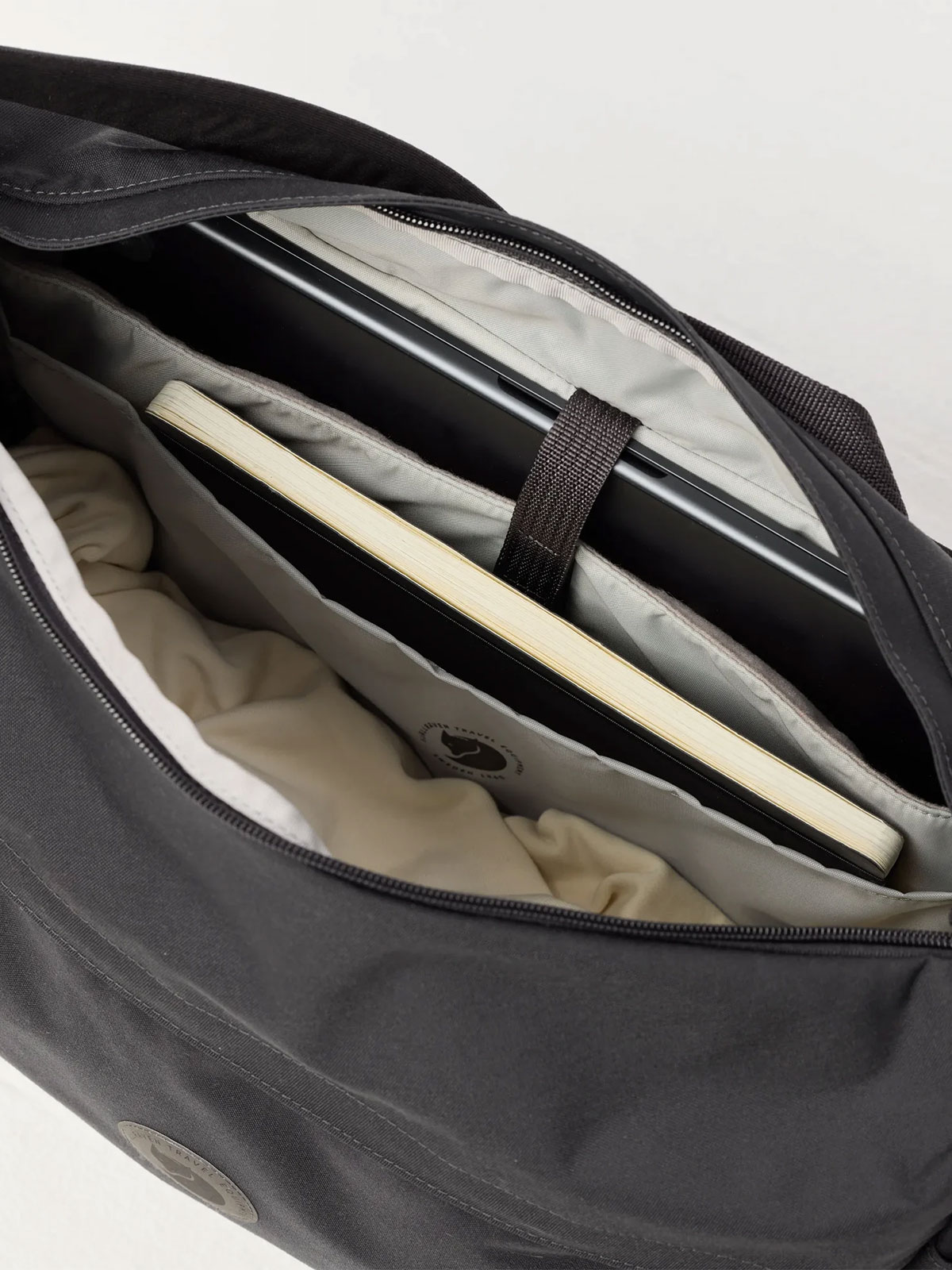 Färden Crossbody skulderveske