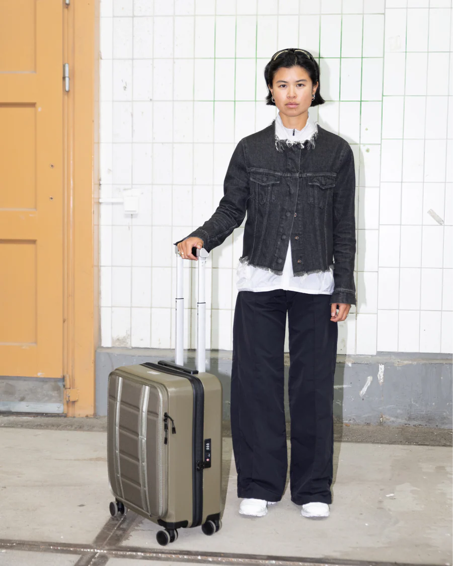 Ramverk Carry-on Front Access