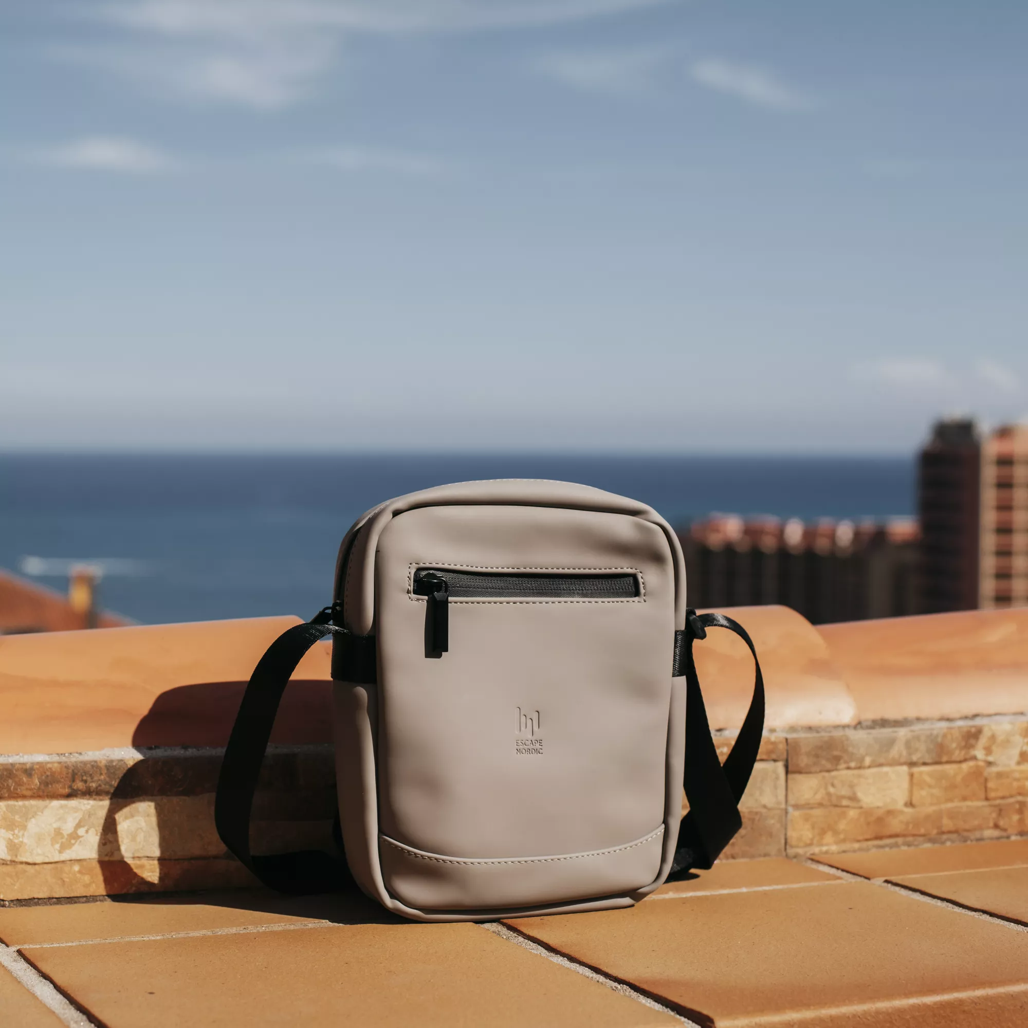 Bergen Crossbody Small reiseveske