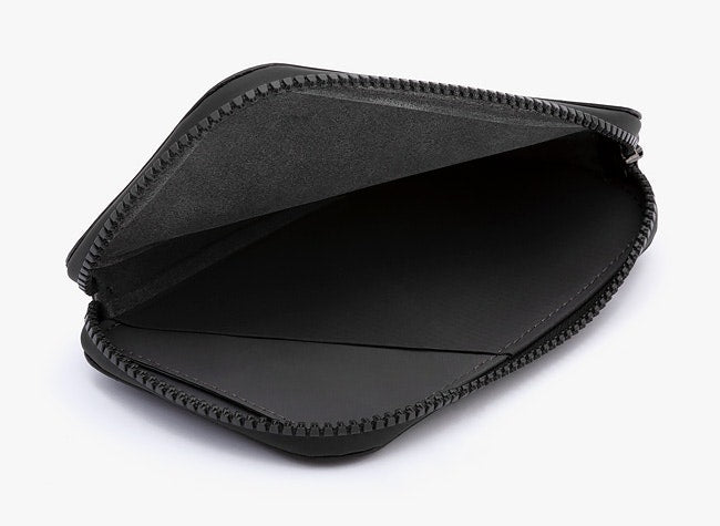 All Conditions Phone Pocket