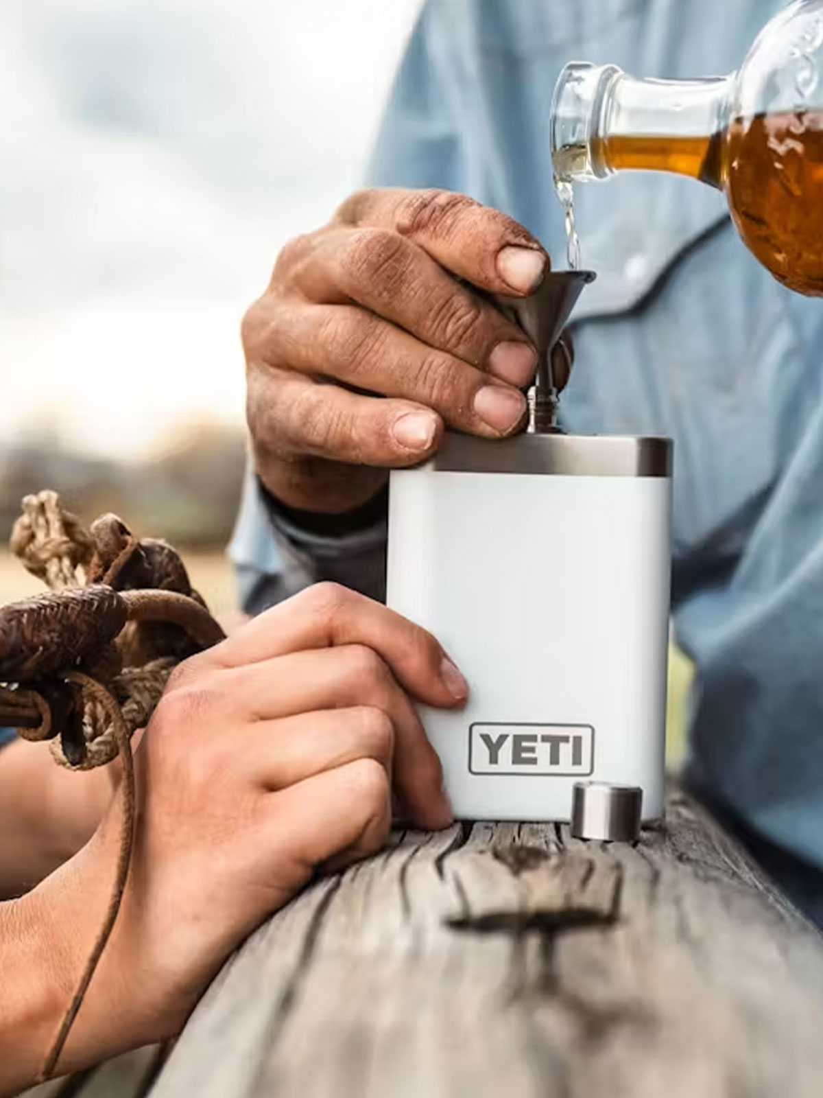 Flask & Funnel 7oz (207 ml)