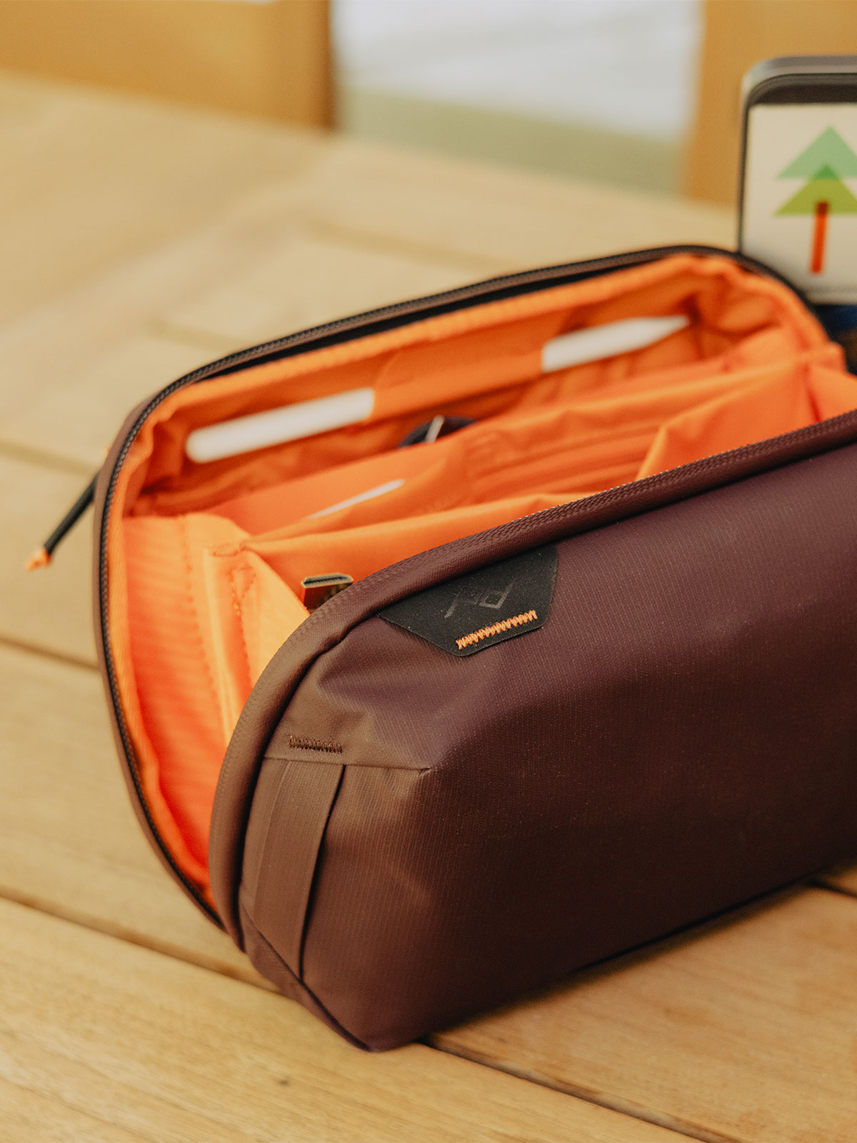 Tech Pouch utstyrmappe