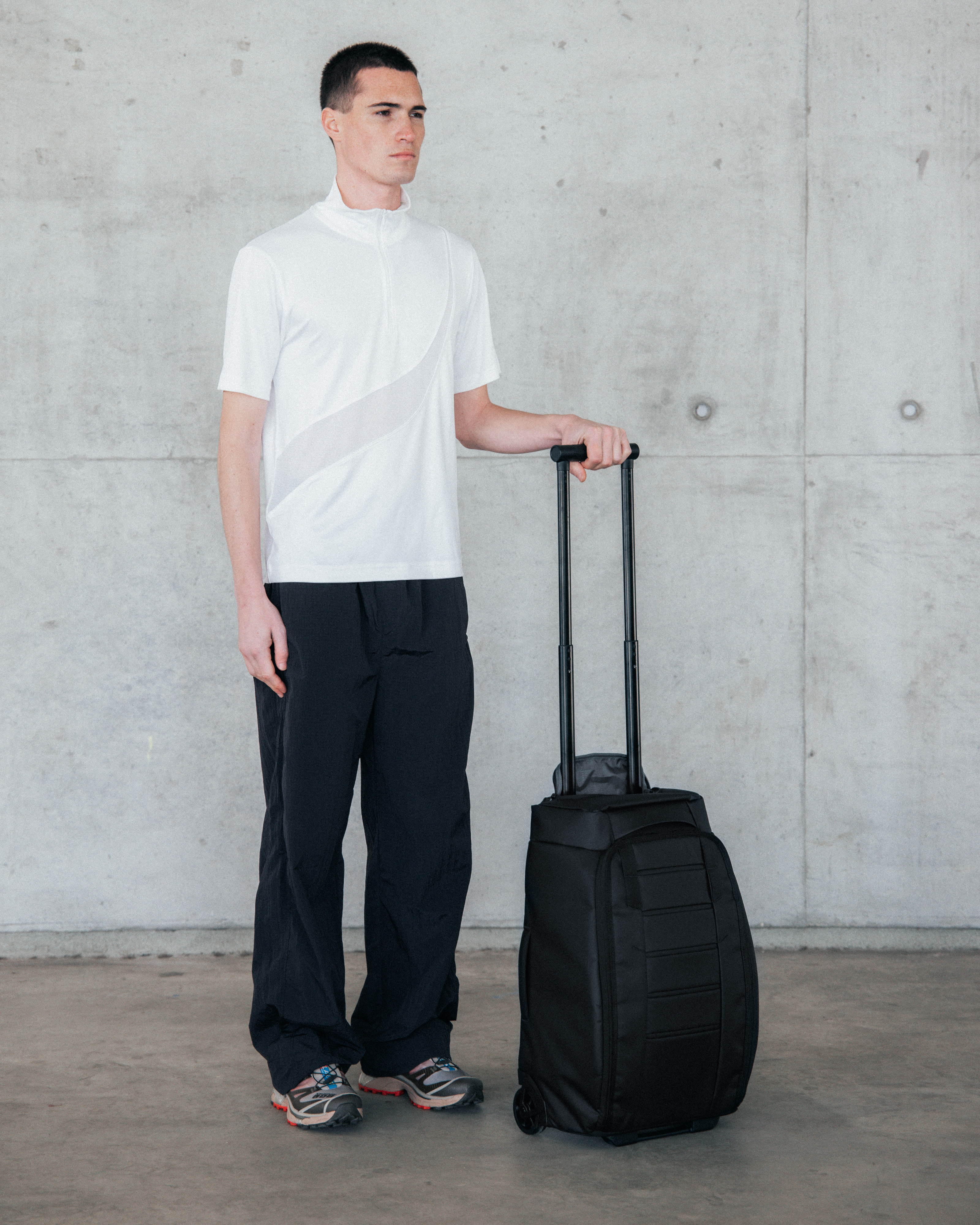 Hugger Roller Bag Carry-on 40L koffert