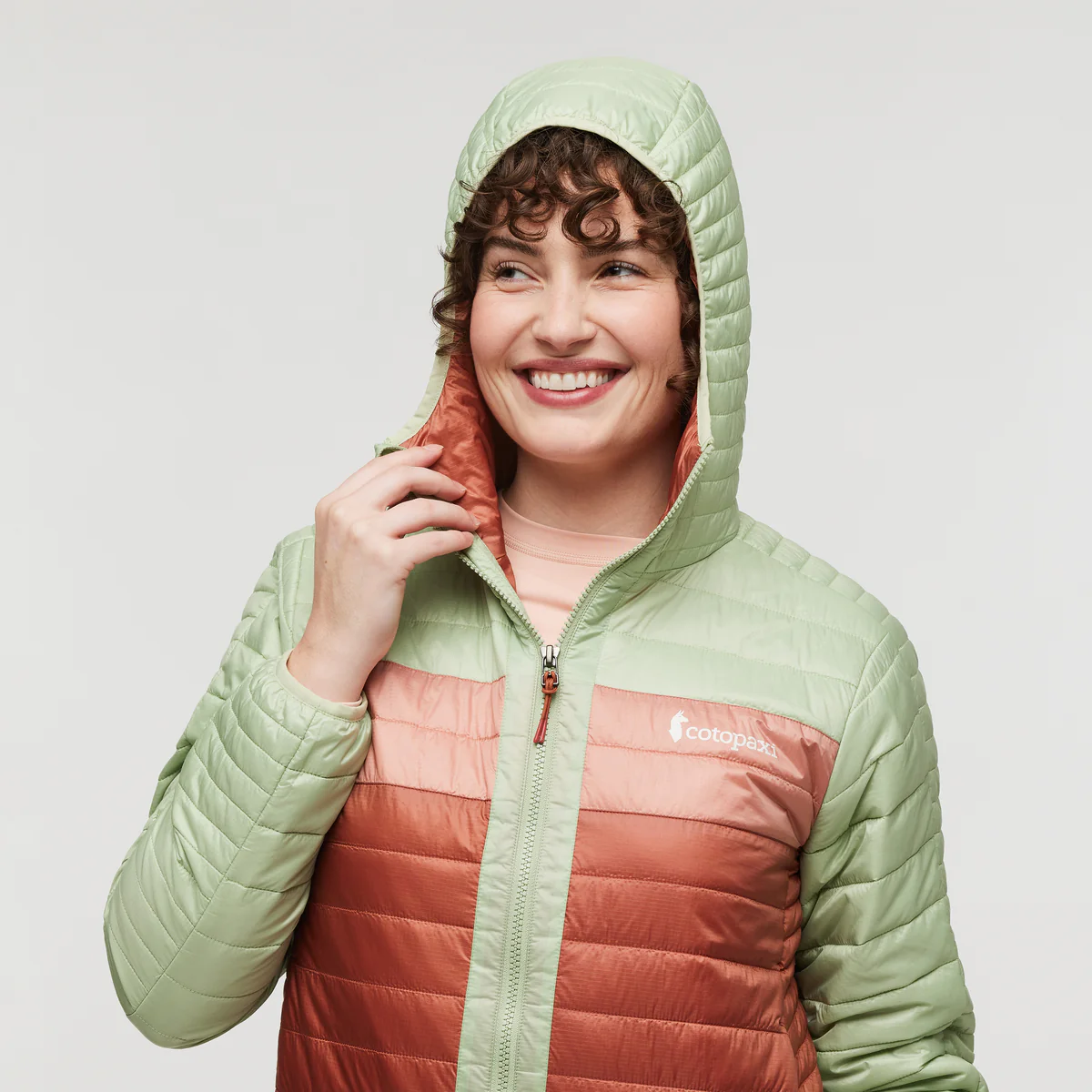 Capa Insulated Hooded Jacket dame