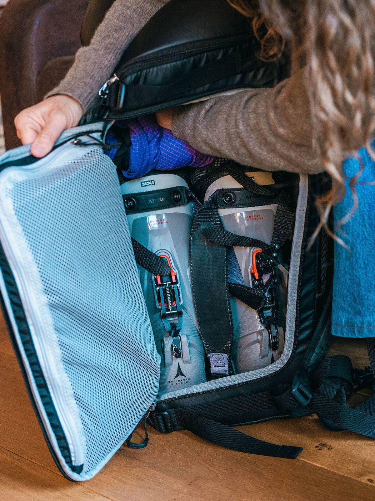 Mountain Bound Boot Pack Plus ski/snowboard