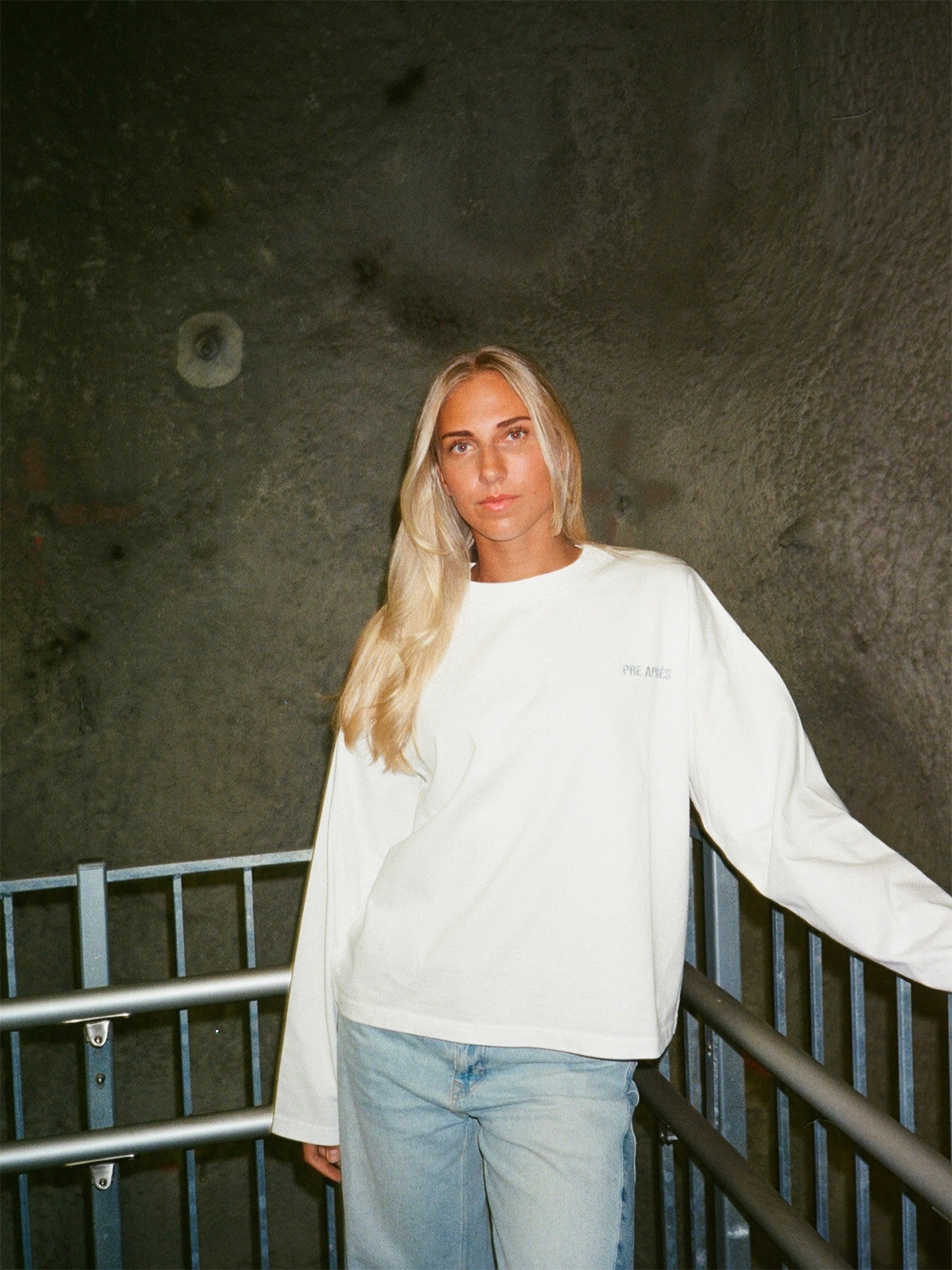 Boxy Cliff Long Sleeve (unisex)